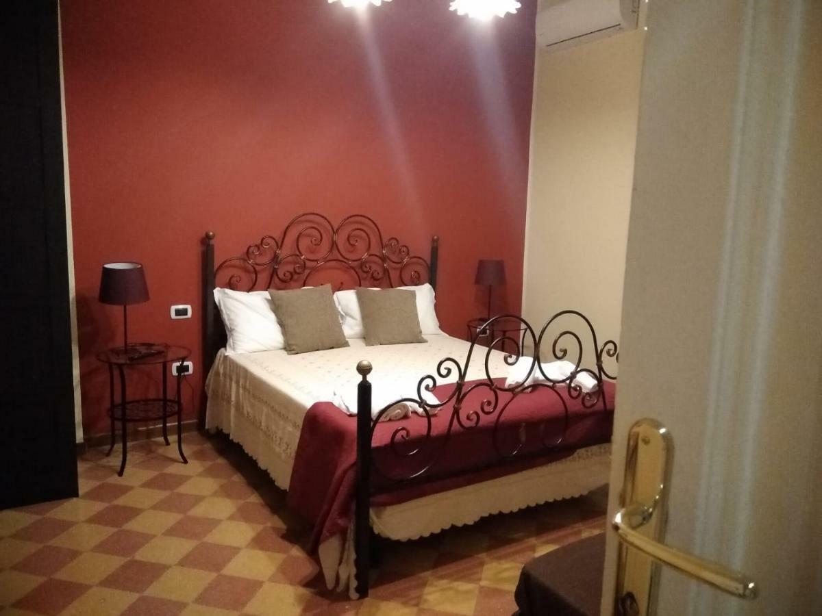 Domus Mea Apartment نابولي المظهر الخارجي الصورة
