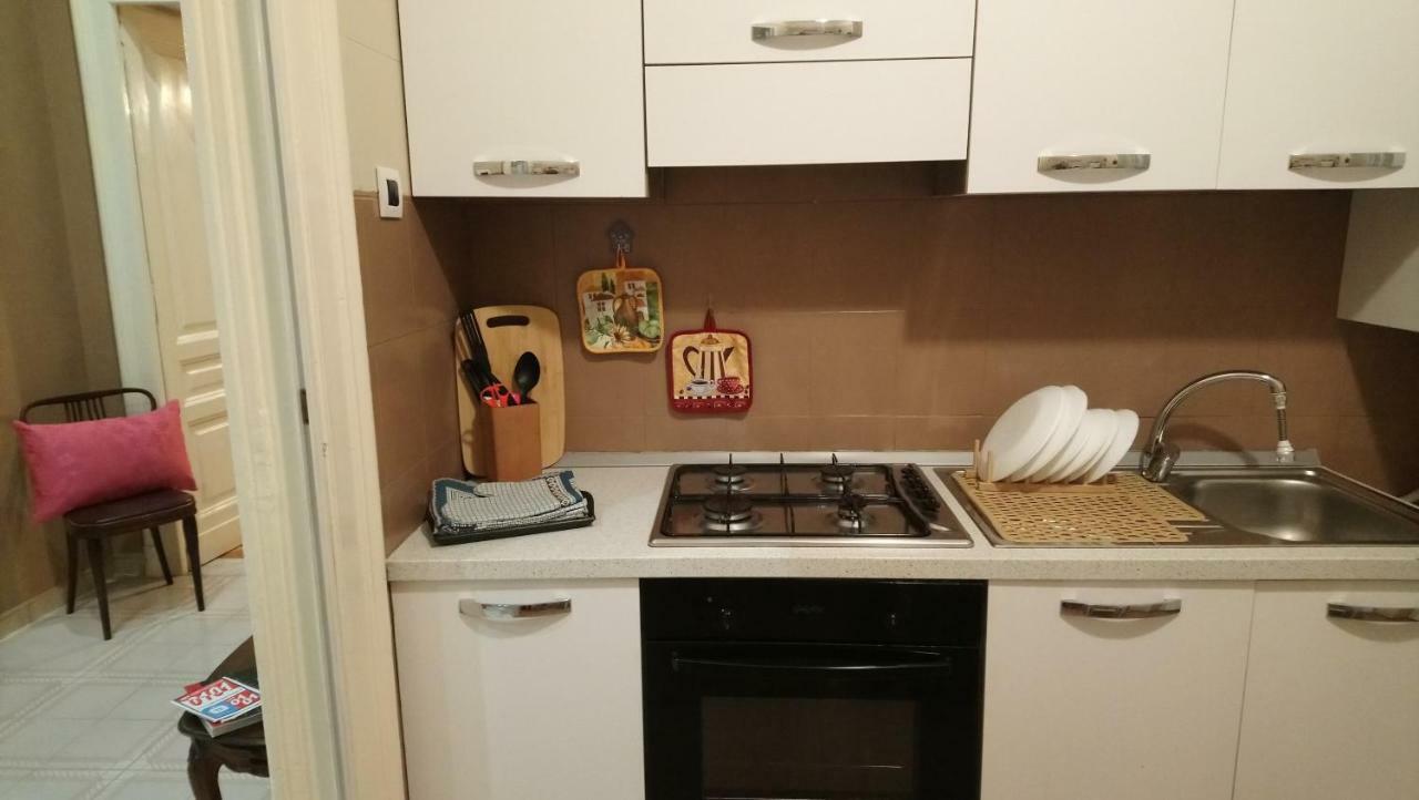 Domus Mea Apartment نابولي المظهر الخارجي الصورة