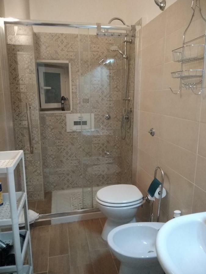 Domus Mea Apartment نابولي المظهر الخارجي الصورة