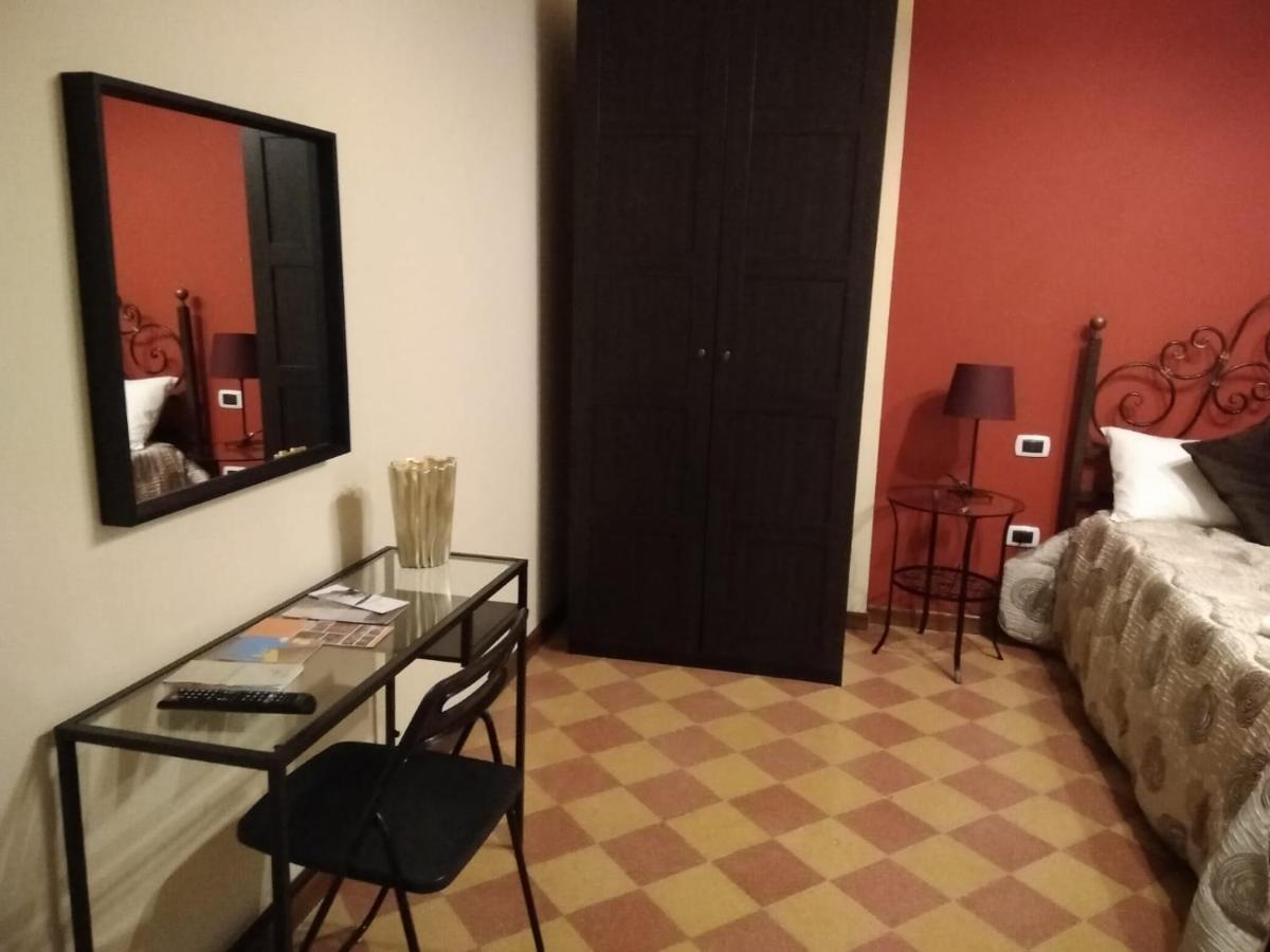 Domus Mea Apartment نابولي المظهر الخارجي الصورة